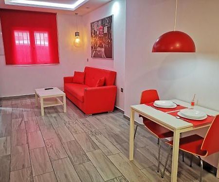 Conil Red-Black Apartment コニル・デ・ラ・フロンテラ エクステリア 写真