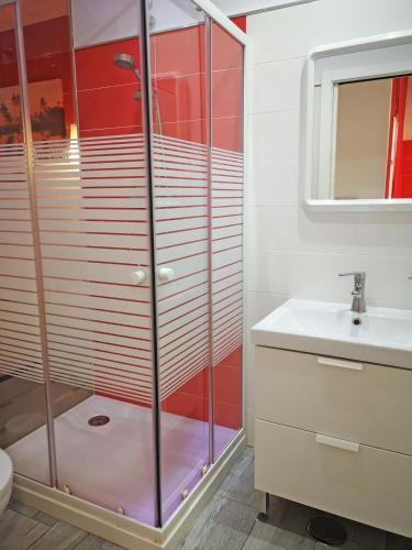 Conil Red-Black Apartment コニル・デ・ラ・フロンテラ エクステリア 写真