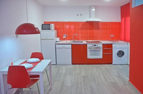 Conil Red-Black Apartment コニル・デ・ラ・フロンテラ エクステリア 写真